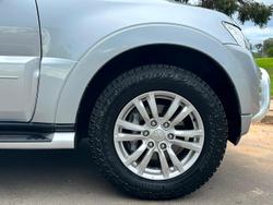 2017 Mitsubishi Pajero GLS