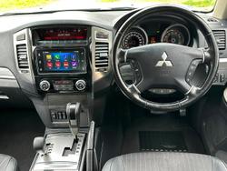 2017 Mitsubishi Pajero GLS