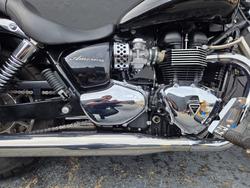 2011 Triumph BONNEVILLE BLACK