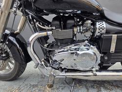 2011 Triumph BONNEVILLE BLACK