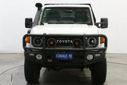2025 Toyota Landcruiser GXL