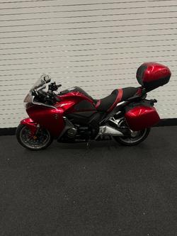 2010 Honda VFR1200F Red