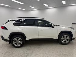 2019 Toyota RAV4 GXL AXAH52R White