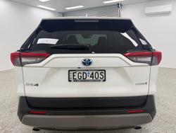 2019 Toyota RAV4 GXL AXAH52R White