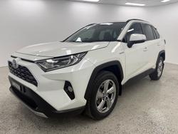2019 Toyota RAV4 GXL AXAH52R White