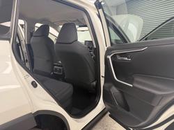 2019 Toyota RAV4 GXL AXAH52R White