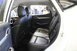 2023 MG ZS