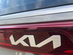 2022 Kia Carnival S