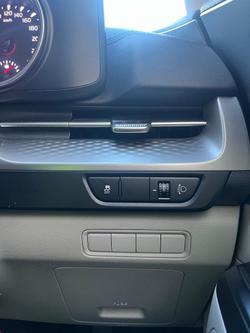 2022 Kia Carnival S