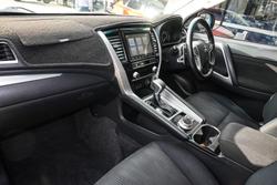 2021 Mitsubishi Pajero Sport GLX