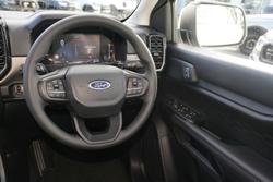 2025 Ford Everest Ambiente