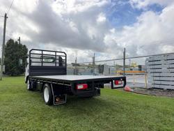 2025 Isuzu N Series NQR 88/80-190 MT D34 White