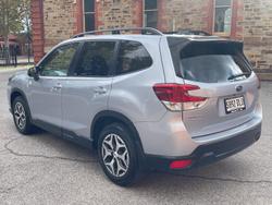 2024 Subaru Forester 2.5i