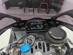 2025 YAMAHA YZF-R1 Black