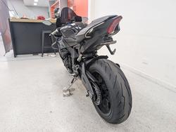 2025 YAMAHA YZF-R1 Black