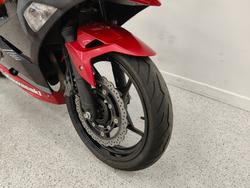 2019 Kawasaki NINJA 400 Red