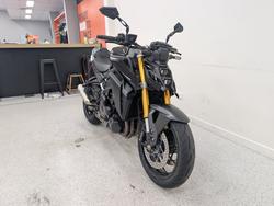 2023 Suzuki GSX-S1000 Black