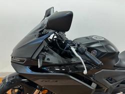 2025 Yamaha YZF-R3 Black