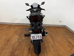 2025 Yamaha YZF-R3 Black