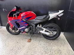 2005 Honda CBR600RR RED