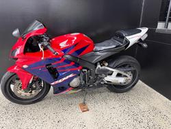 2005 Honda CBR600RR RED