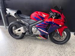 2005 Honda CBR600RR RED