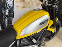 2016 DUCATI SCRAMBLER ICON YELLOW