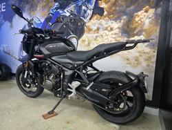 2025 Triumph TRIDENT 660 BLACK