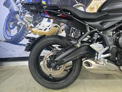 2025 Triumph TRIDENT 660 BLACK