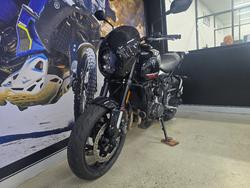 2025 Triumph TRIDENT 660 BLACK