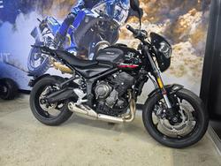 2025 Triumph TRIDENT 660 BLACK