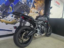 2025 Triumph TRIDENT 660 BLACK