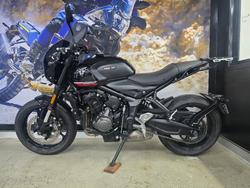 2025 Triumph TRIDENT 660 BLACK