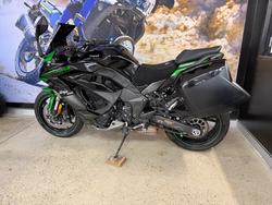 2023 Kawasaki NINJA 1000SX GREEN