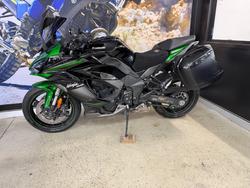 2023 Kawasaki NINJA 1000SX GREEN