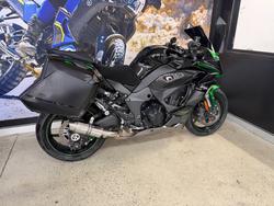 2023 Kawasaki NINJA 1000SX GREEN