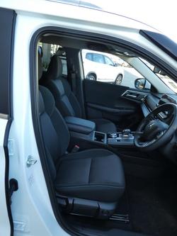 2024 Mitsubishi Outlander LS