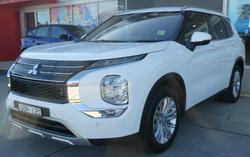 2024 Mitsubishi Outlander LS