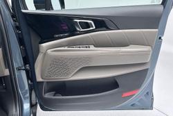 2024 Kia Carnival GT-Line