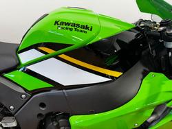2025 Kawasaki NINJA ZX-10R GREEN