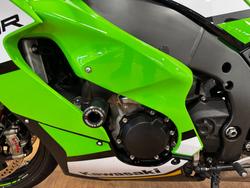 2025 Kawasaki NINJA ZX-10R GREEN