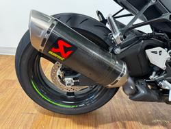 2025 Kawasaki NINJA ZX-10R GREEN