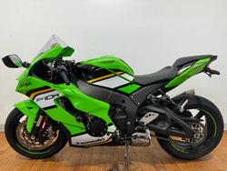 2025 Kawasaki NINJA ZX-10R GREEN
