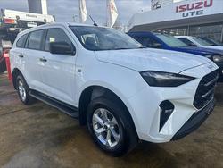 2026 ISUZU MU-X LS-M