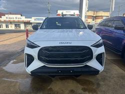 2026 ISUZU MU-X LS-M