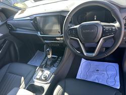2026 ISUZU MU-X XT