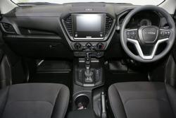 2025 Isuzu D-MAX SX