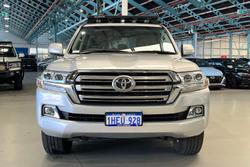2020 Toyota Landcruiser GXL