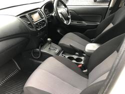 2022 Mitsubishi Triton GLX