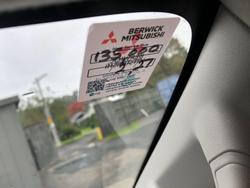 2022 Mitsubishi Triton GLX